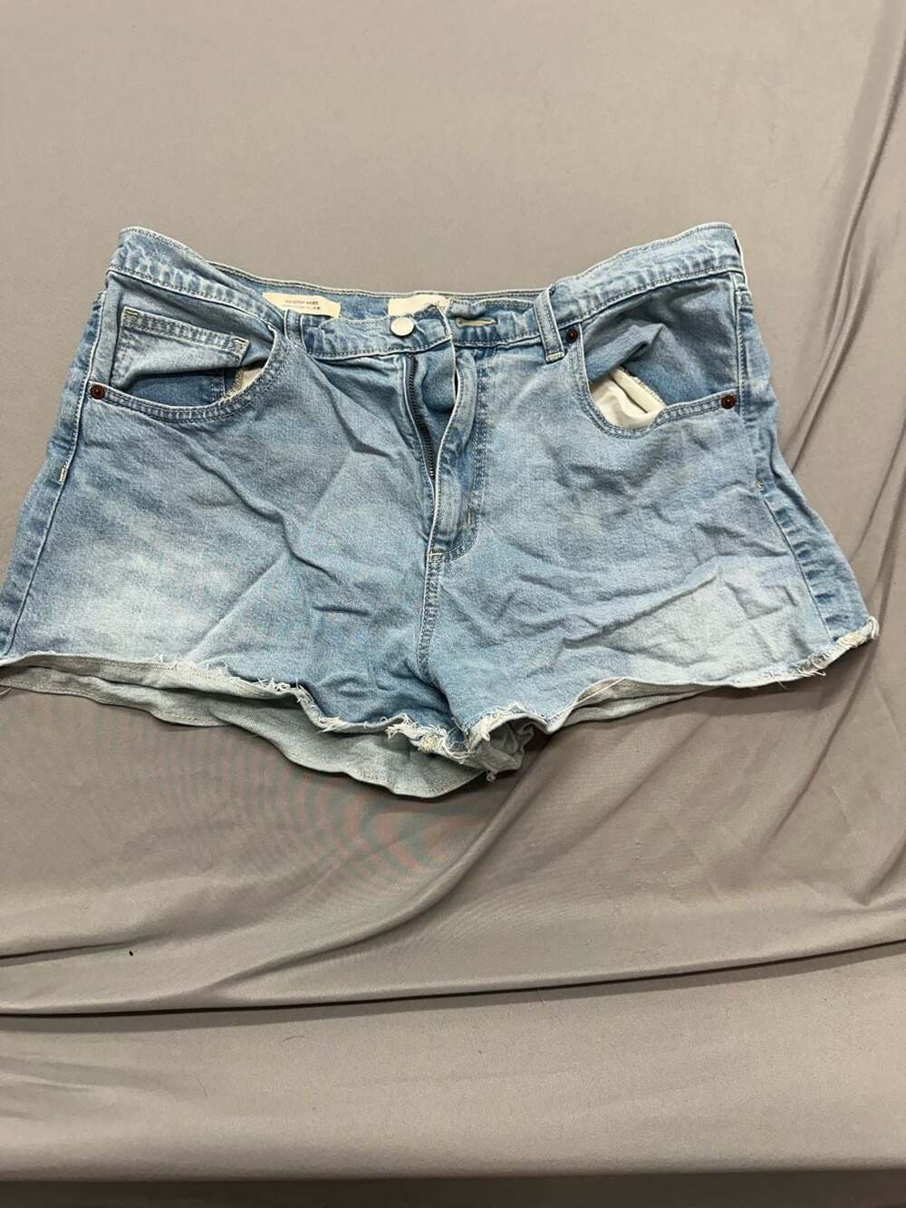 Universal Thread 90s Cutoff Denim Shorts Size 14/R